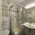汉萨酒店 酒店 3*