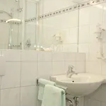 汉萨酒店 酒店