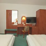 汉萨酒店 酒店 3*