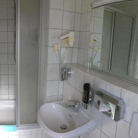 Hansa Hotel 3*