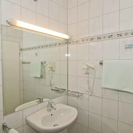 Hotel Hansa 3*