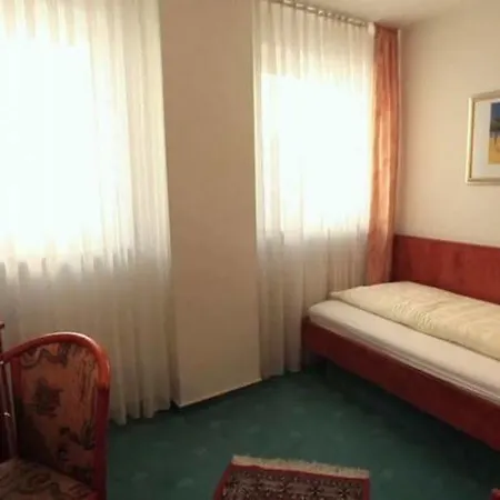 Hotel Hansa 3*