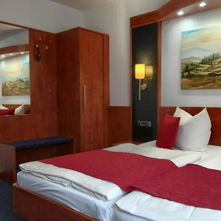 Hotel Hansa 3*