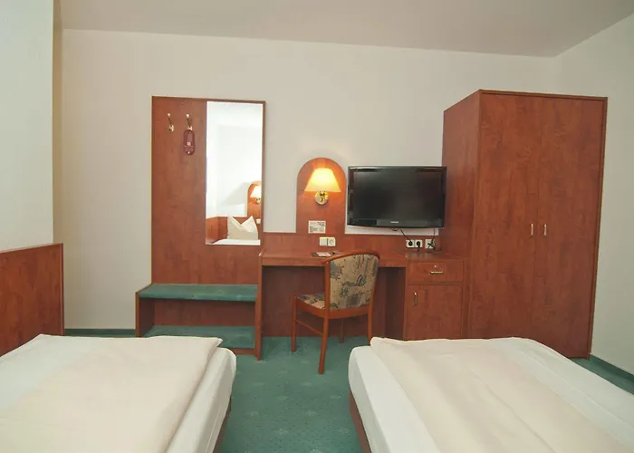 Hansa Szálloda 3*